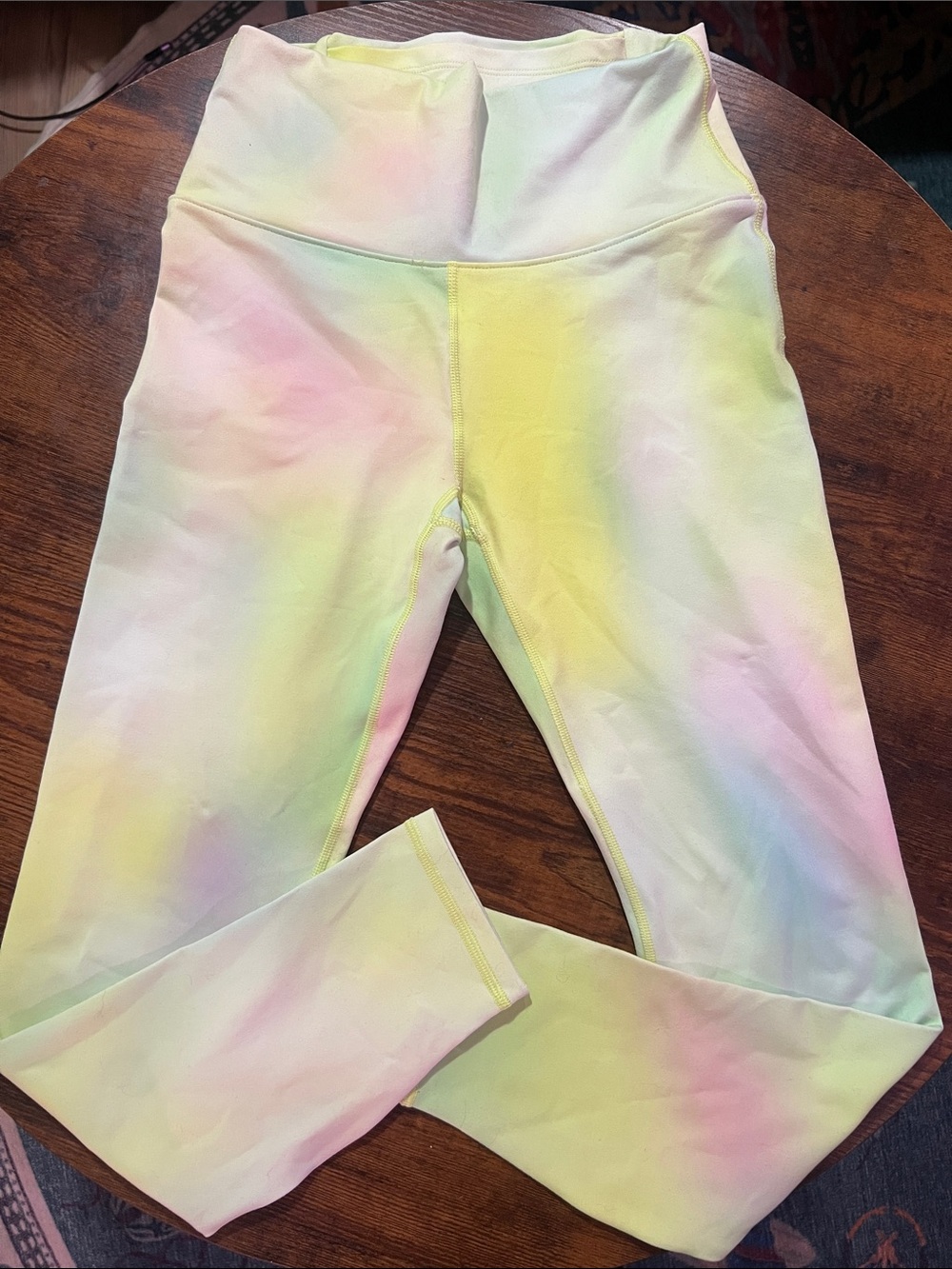 Fabletics Pastel Powerhold Tie-Dye Leggings in Yellow & Multi